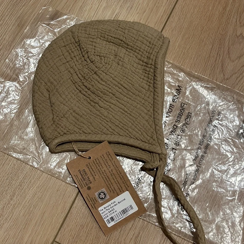 The Simple Folk 12/18m The Garden Bonnet in Sand